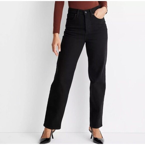 NWT Universal Thread Highest Rise Straight Jeans Black Denim Button Fly- Size 6 - Picture 1 of 9